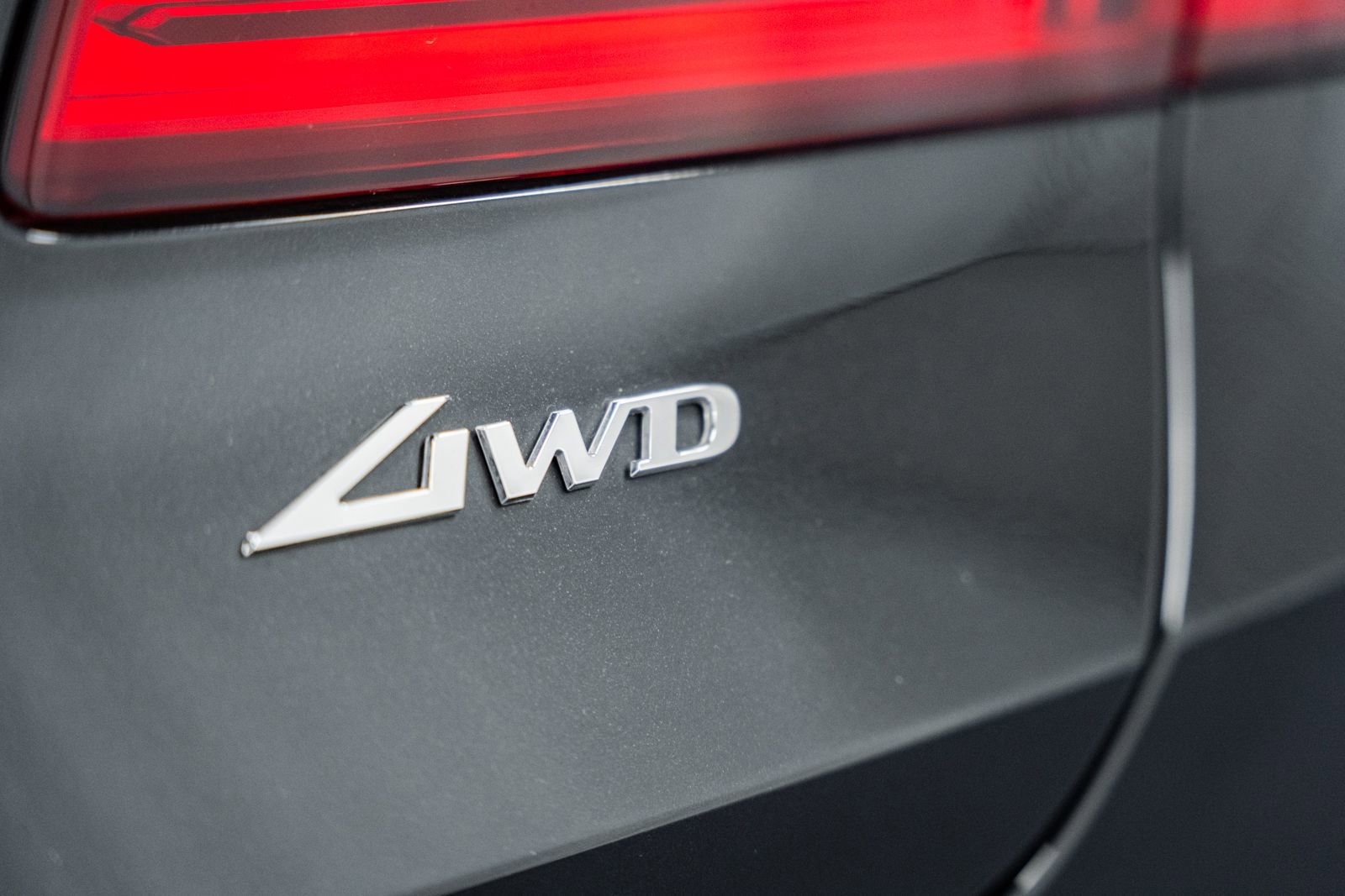 Used 2025 Genesis GV80 2.5T Prestige image 11