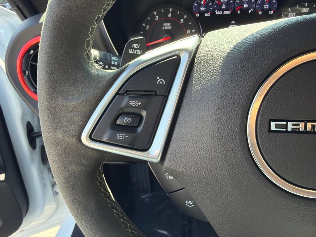 Used 2022 Chevrolet Camaro SS RWD image 32