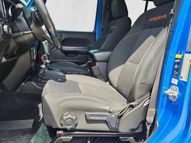 Used 2020 Jeep Gladiator Mojave AWD/4WD image 15