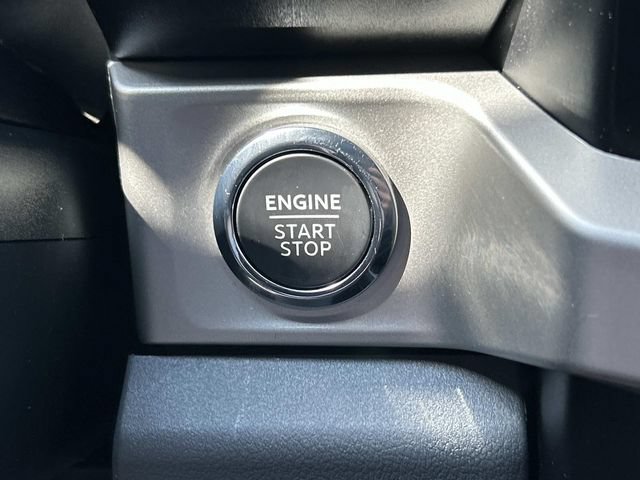 Certified 2024 Ford F250 XLT w/ XLT Premium Package AWD/4WD image 34