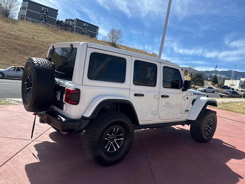 Used 2025 Jeep Wrangler Unlimited Rubicon image 7