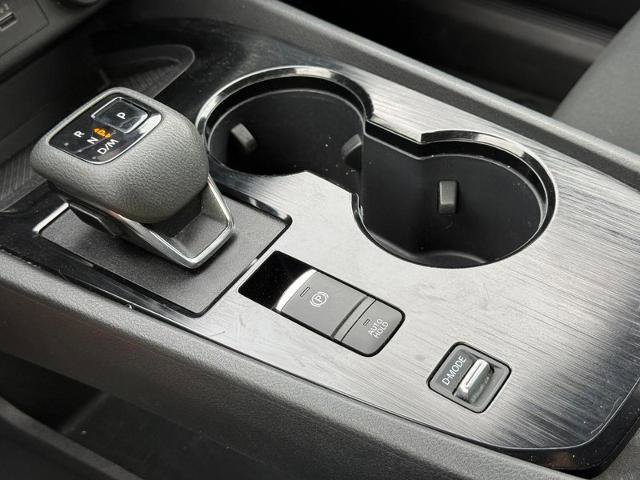 Used 2023 Nissan Rogue S FWD image 18