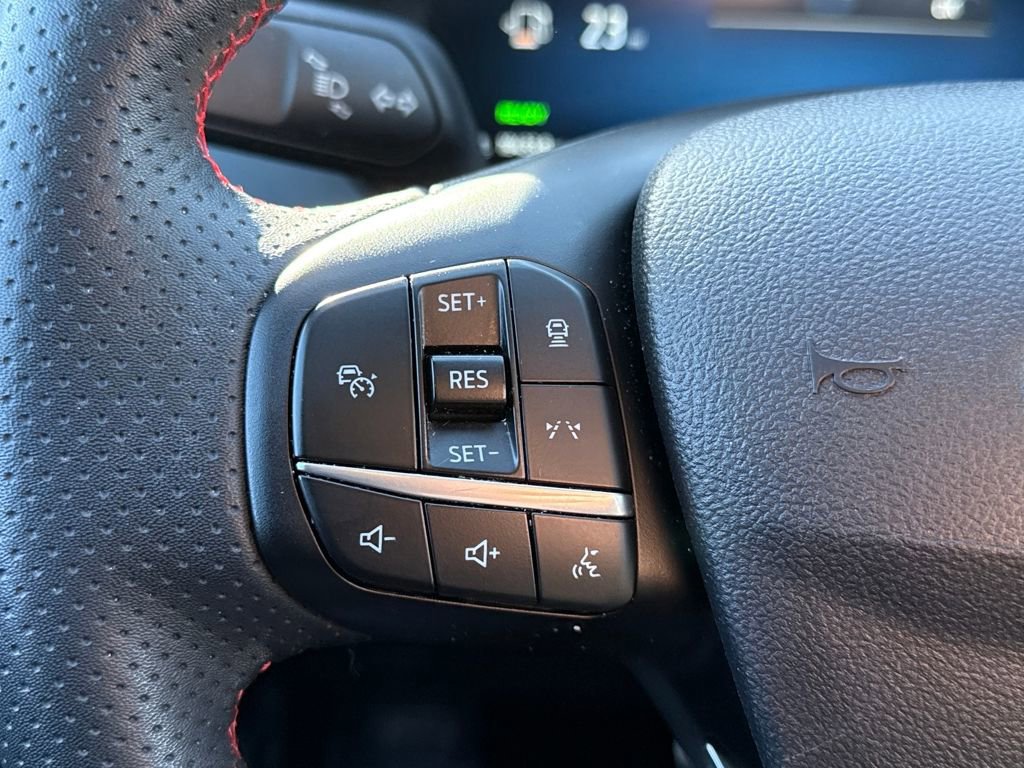 Certified 2023 Ford Escape ST-Line Select w/ Tech Pack #2 image 19