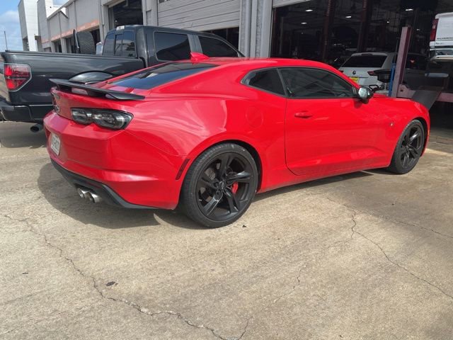 Used 2022 Chevrolet Camaro SS RWD image 3