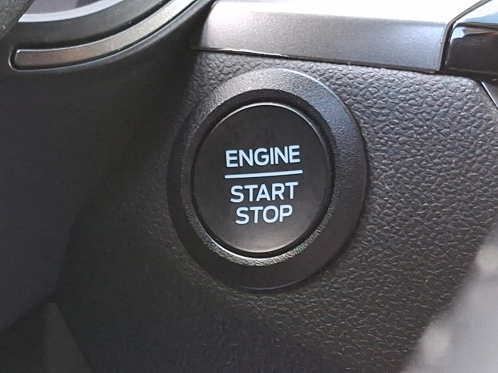 Certified 2023 Ford Escape Active AWD/4WD image 26