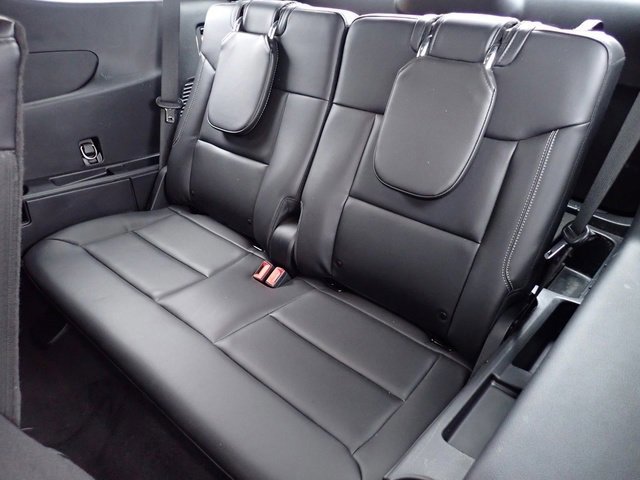 Certified 2022 Ford Explorer XLT w/ Equipment Group 202A image 20