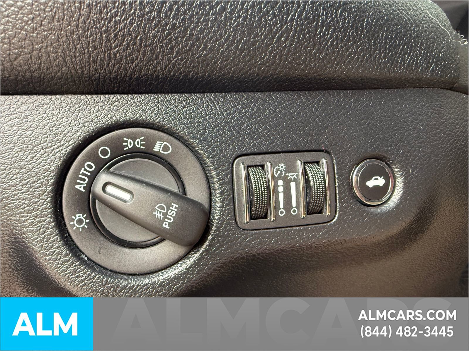 Used 2018 Dodge Challenger R/T Scat Pack image 23