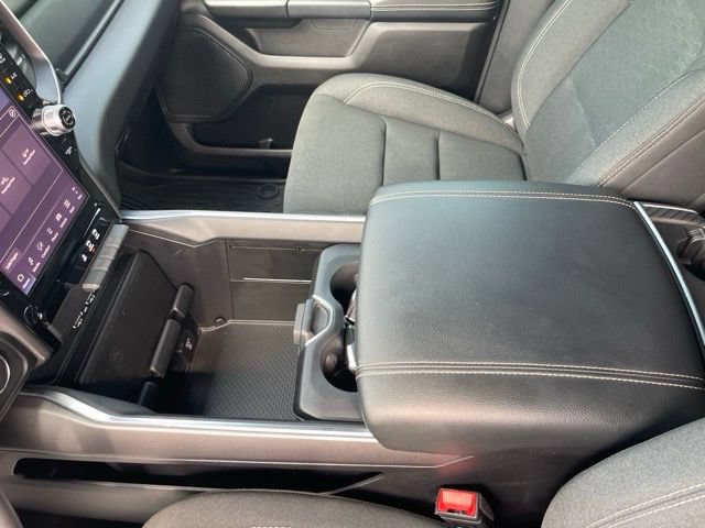Used 2025 RAM 1500 Big Horn AWD/4WD image 30