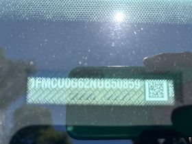 Certified 2022 Ford Escape SE w/ SE Sport Appearance Package FWD image 10