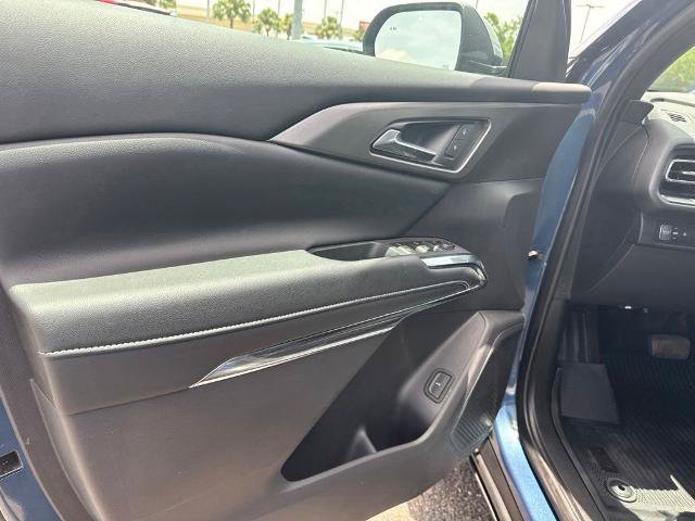 Used 2026 Chevrolet Traverse LT w/ Midnight/Sport Edition FWD image 15