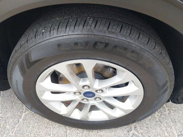 Certified 2021 Ford Escape SE w/ Convenience Package image 11