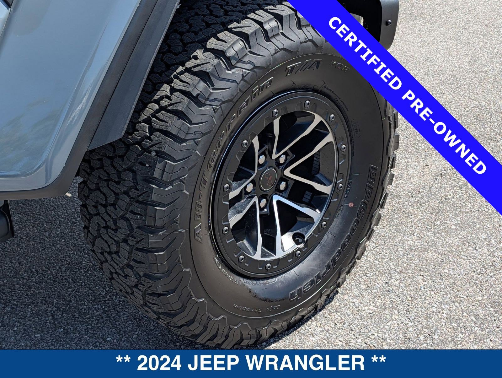 Used 2024 Jeep Wrangler Unlimited Rubicon image 12