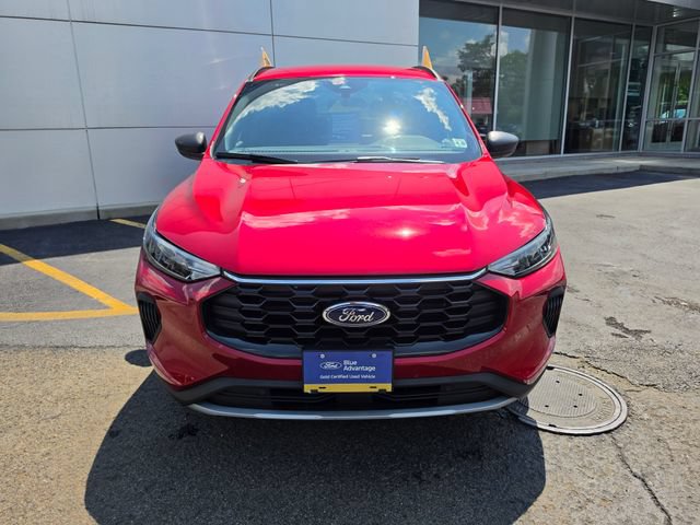 Certified 2025 Ford Escape ST-Line w/ Tech Pack #1 AWD/4WD image 11