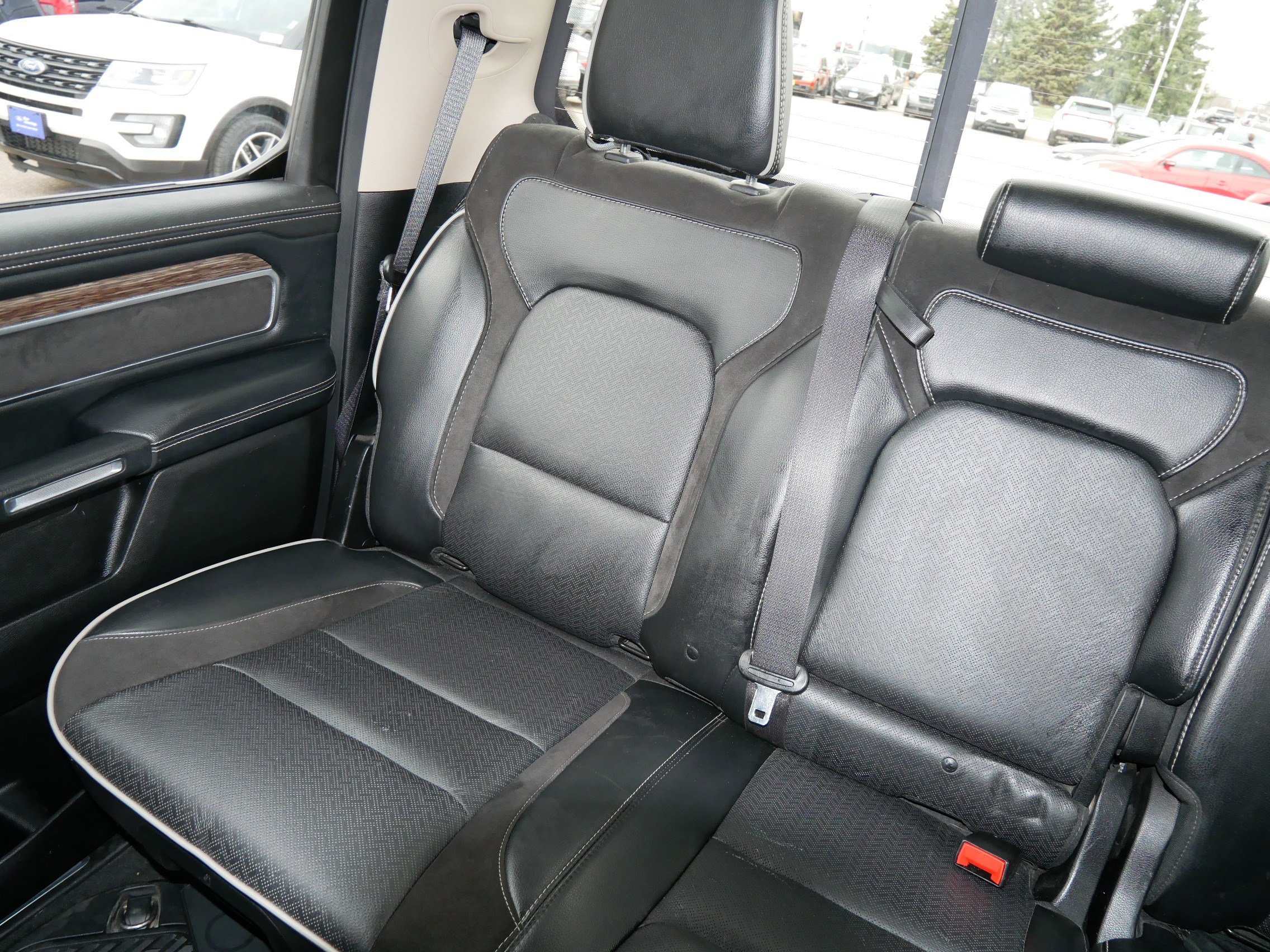 Used 2020 RAM 1500 Laramie AWD/4WD image 12