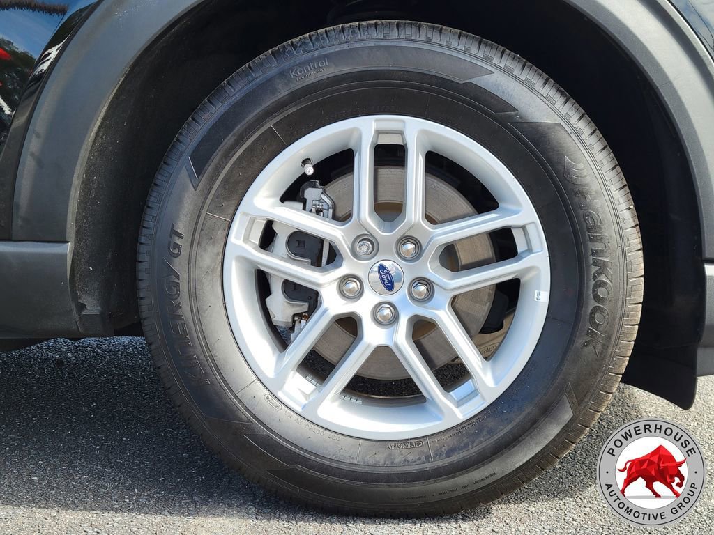 Certified 2025 Ford Explorer Active image 11