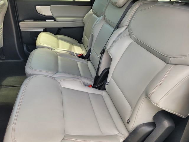 Certified 2025 Ford Expedition Max Active image 13