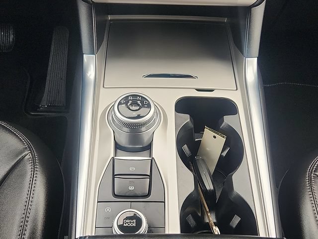 Certified 2023 Ford Explorer XLT w/ Equipment Group 202A AWD/4WD image 18