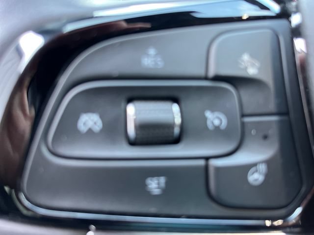 Used 2023 Buick Enclave Essence w/ LPO, Touring Package FWD image 29