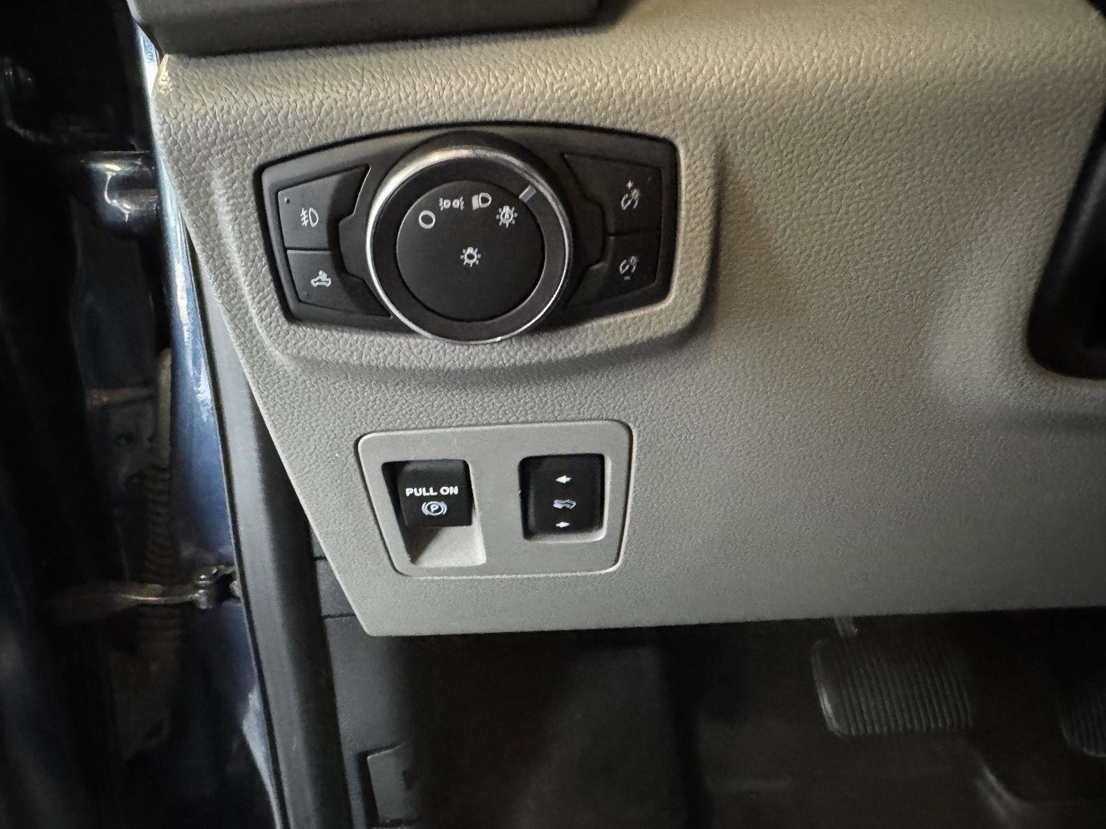 Certified 2020 Ford F150 XLT w/ Equipment Group 302A Luxury image 15