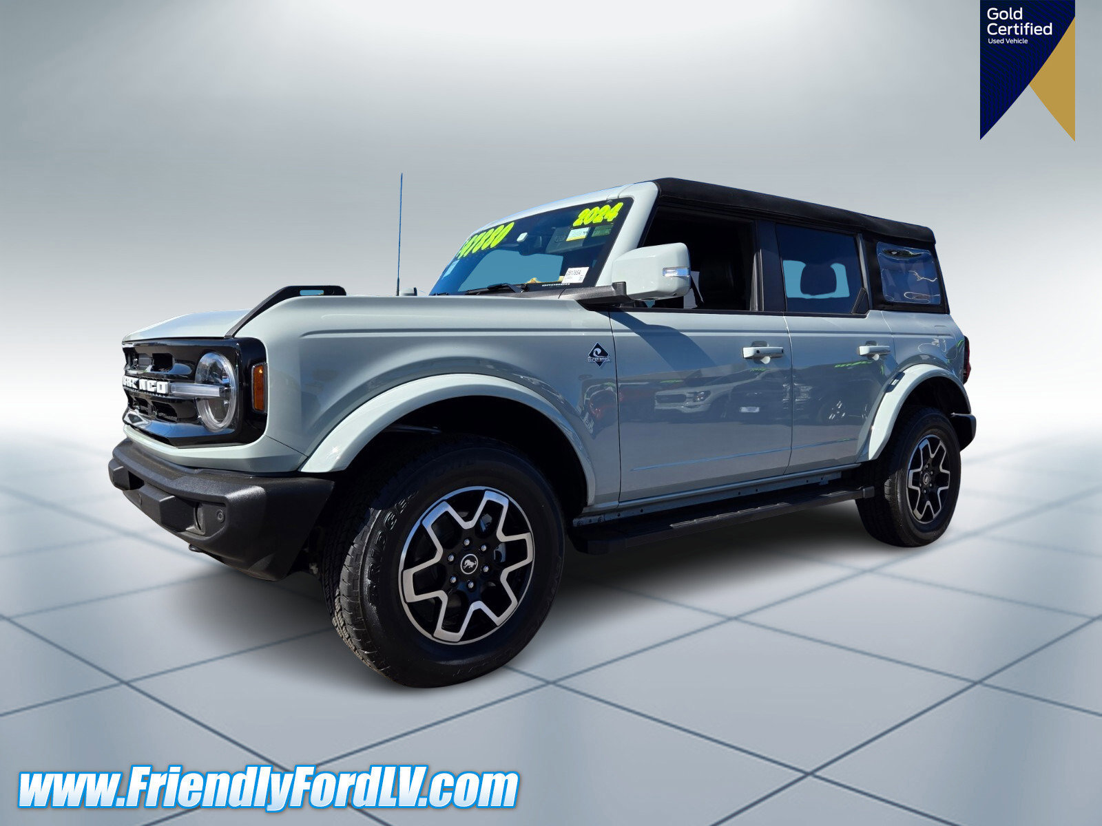 Certified 2024 Ford Bronco Outer Banks AWD/4WD image 1