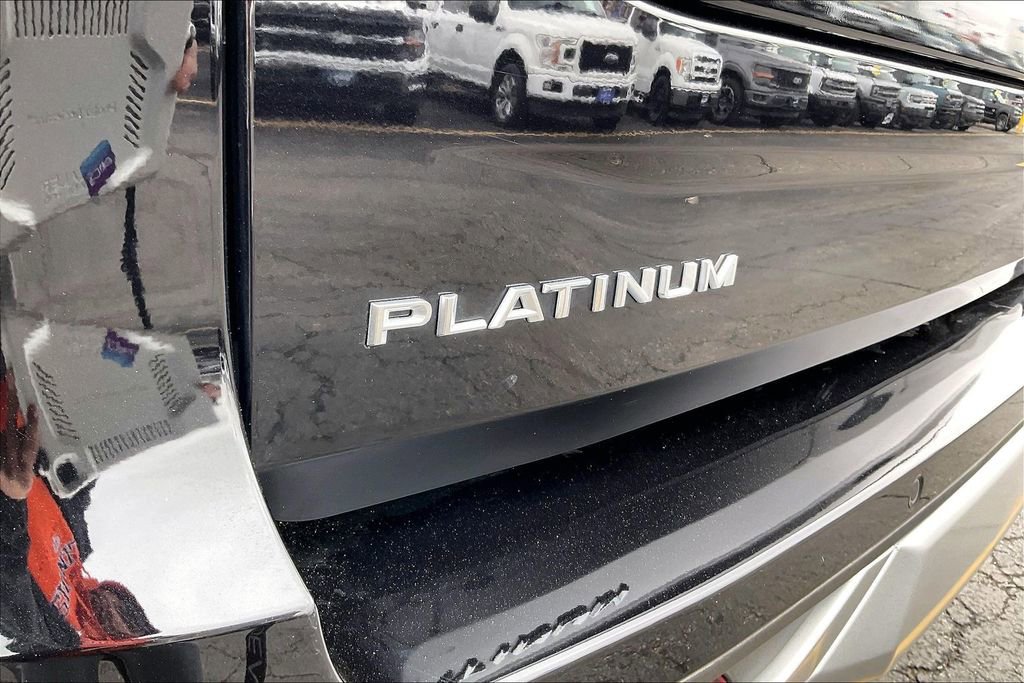 Certified 2025 Ford Expedition Platinum AWD/4WD image 31