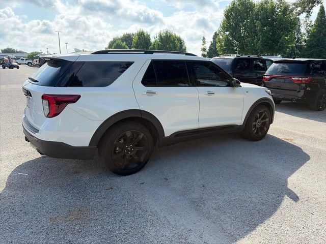 Certified 2023 Ford Explorer ST-Line w/ Class IV Trailer Tow Package RWD image 5