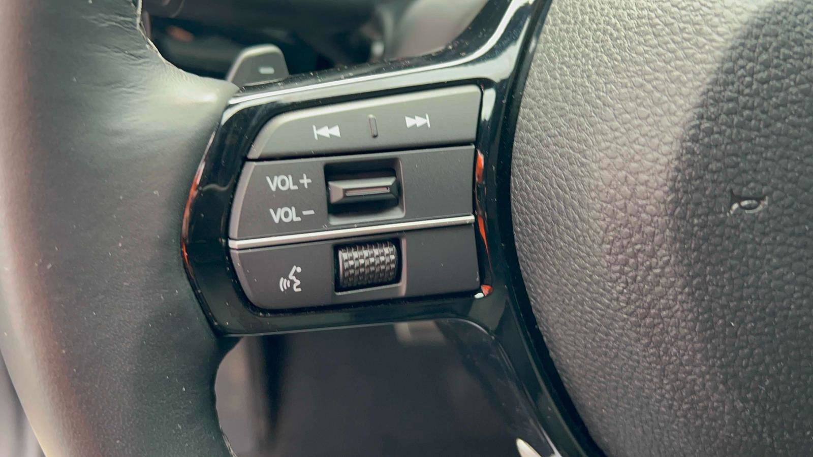 Used 2025 Honda Civic Sport Touring image 28