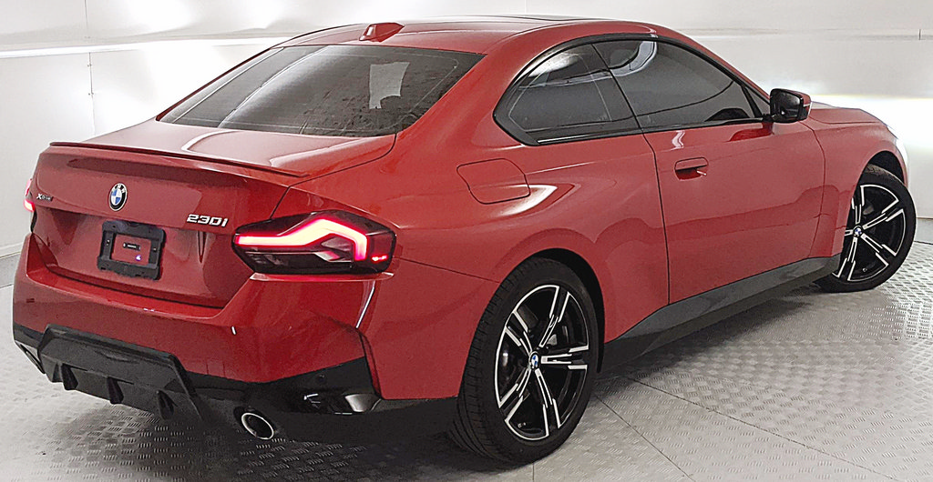 Used 2024 BMW 230i xDrive Coupe w/ M Sport Package AWD/4WD image 3