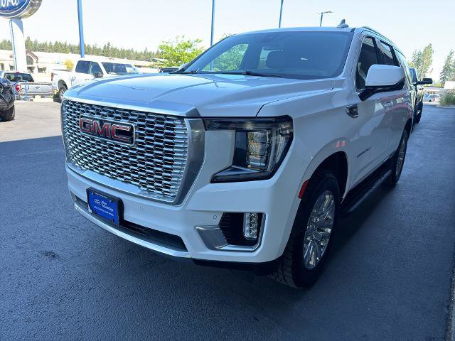 Used 2021 GMC Yukon Denali AWD/4WD image 3