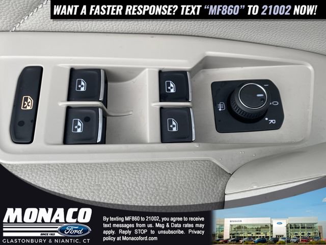 Used 2024 Volkswagen Tiguan SE w/ Panoramic Sunroof Package AWD/4WD image 17