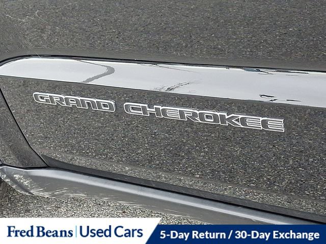 Used 2018 Jeep Grand Cherokee Limited image 33