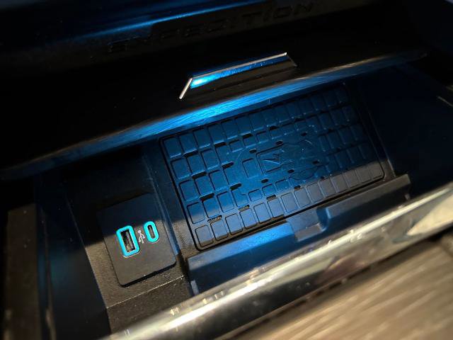 Certified 2024 Ford Expedition Max Limited RWD image 30