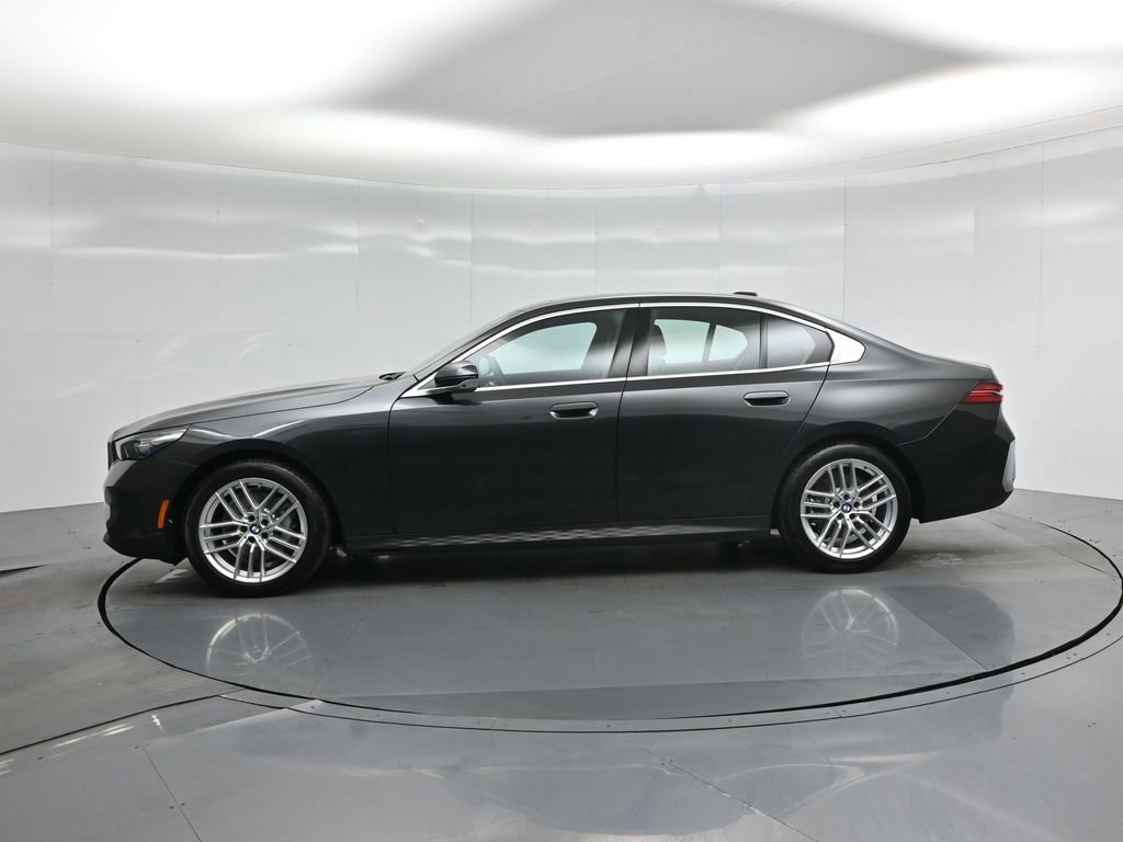 Used 2025 BMW 530i image 22