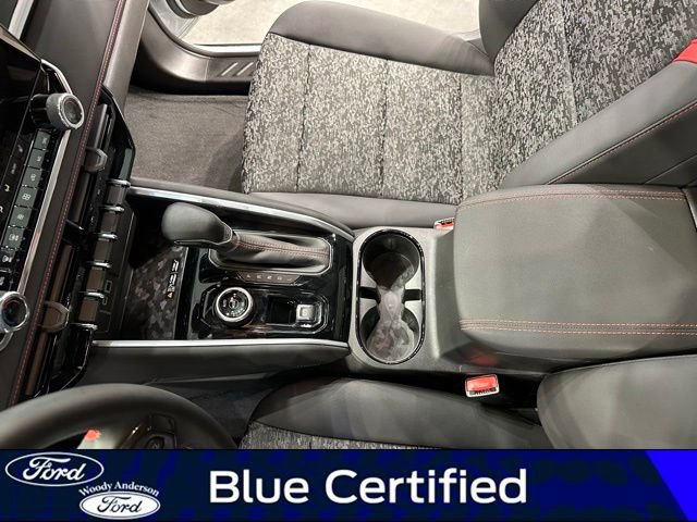 Used 2024 Chevrolet Colorado Z71 w/ Z71 Convenience Package 2 image 19
