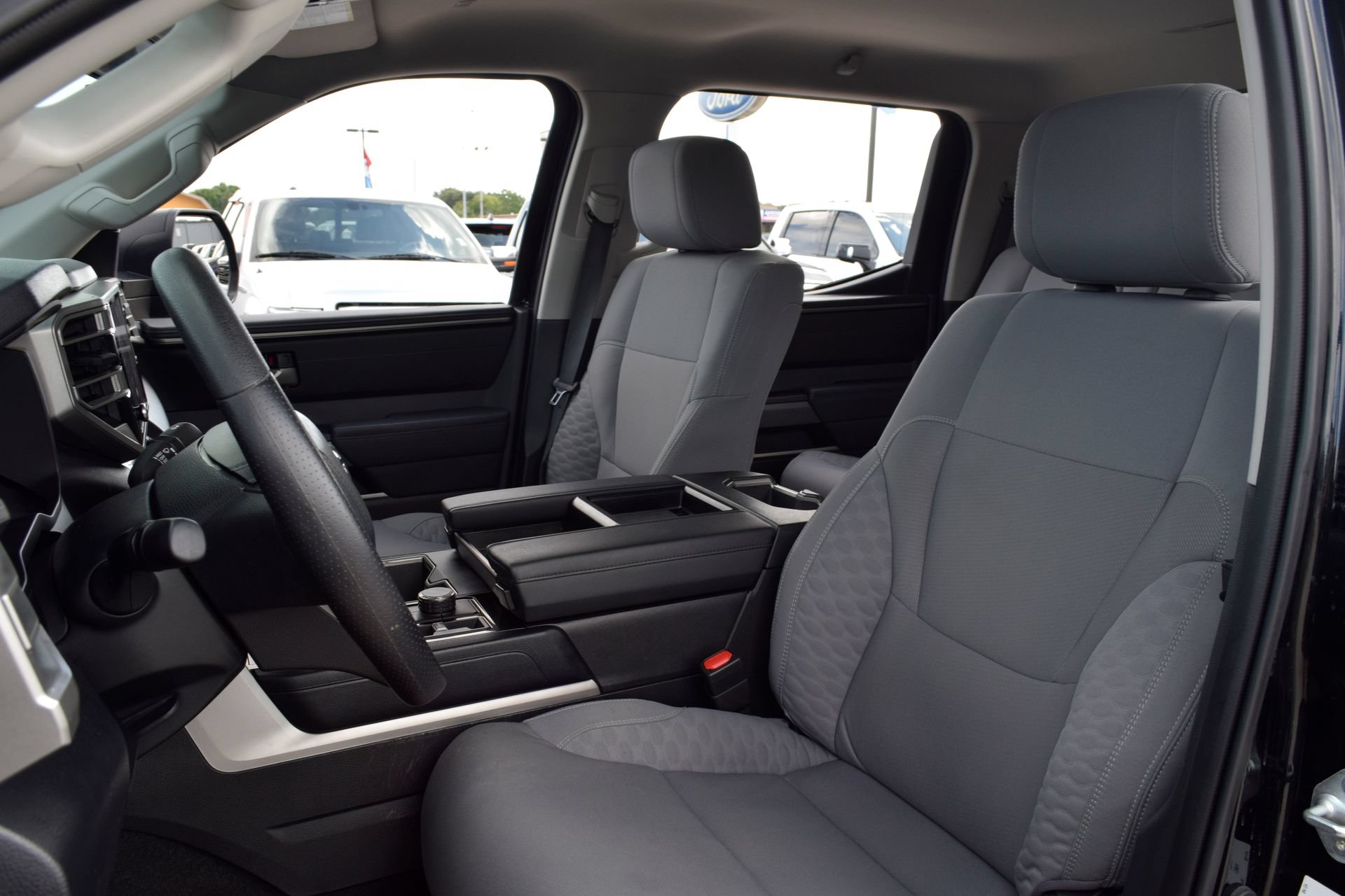 Used 2024 Toyota Tundra SR5 AWD/4WD image 16