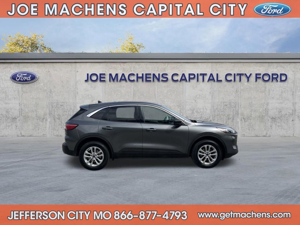 Certified 2022 Ford Escape SE image 6