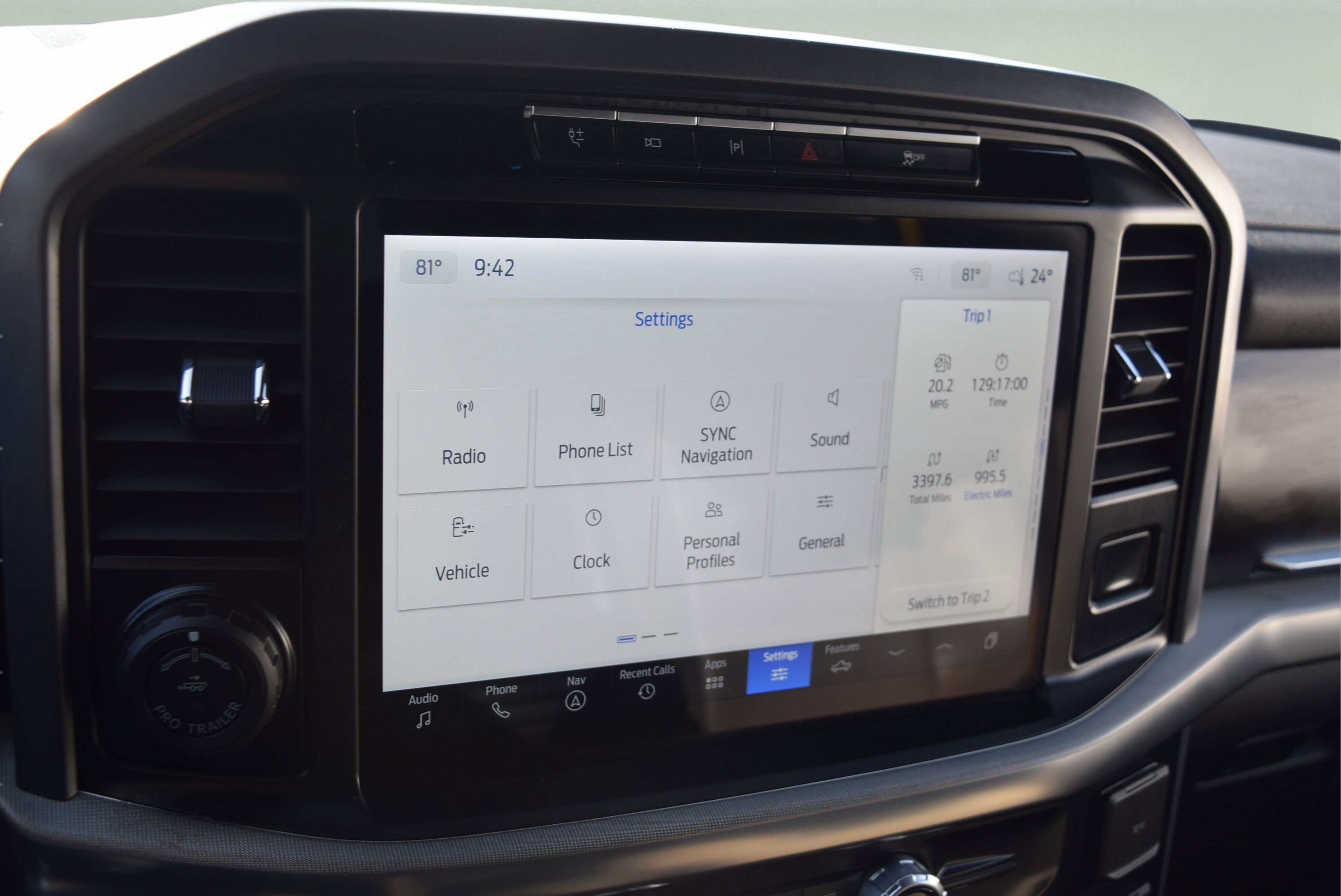 Certified 2024 Ford F150 Lariat w/ Mobile Office Package image 17