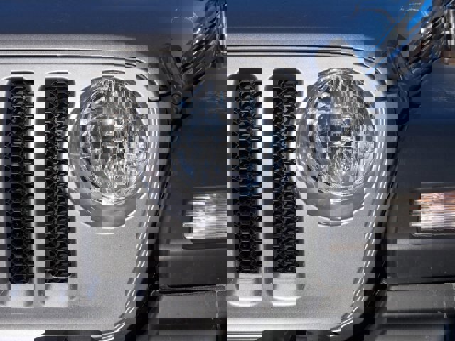 Used 2021 Jeep Wrangler Sport image 9