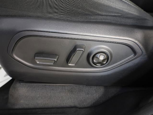 Used 2023 Jeep Grand Cherokee L Laredo image 21