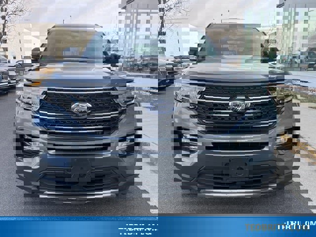 Certified 2023 Ford Explorer XLT w/ Equipment Group 202A image 8