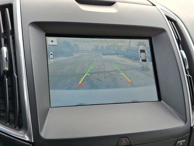 Certified 2017 Ford Edge Titanium w/ Equipment Group 302A image 19