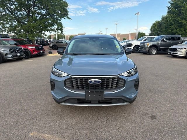 Certified 2024 Ford Escape Active AWD/4WD image 3