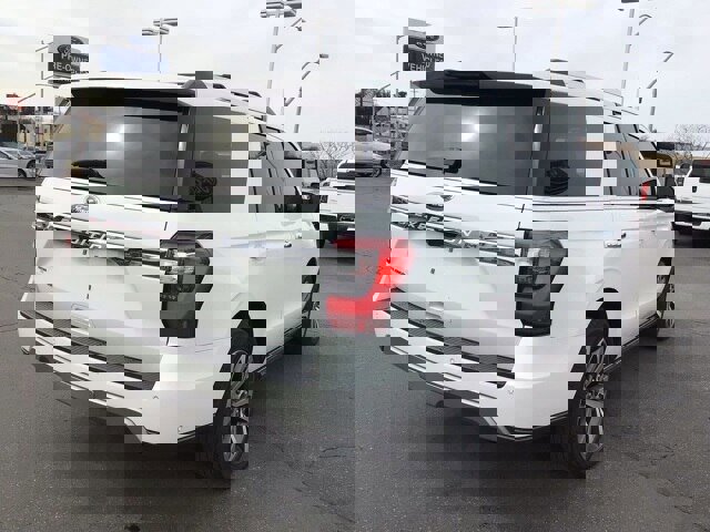 Certified 2021 Ford Expedition Limited image 5