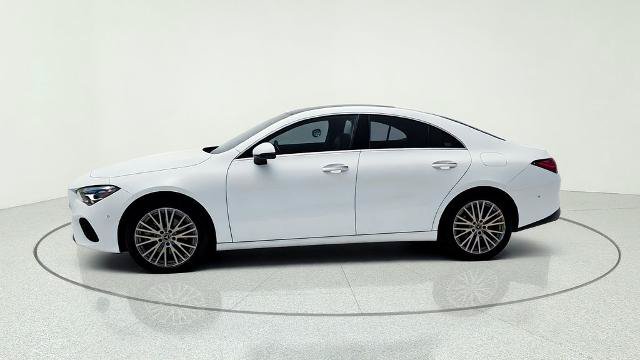 Used 2025 Mercedes-Benz CLA 250 image 4