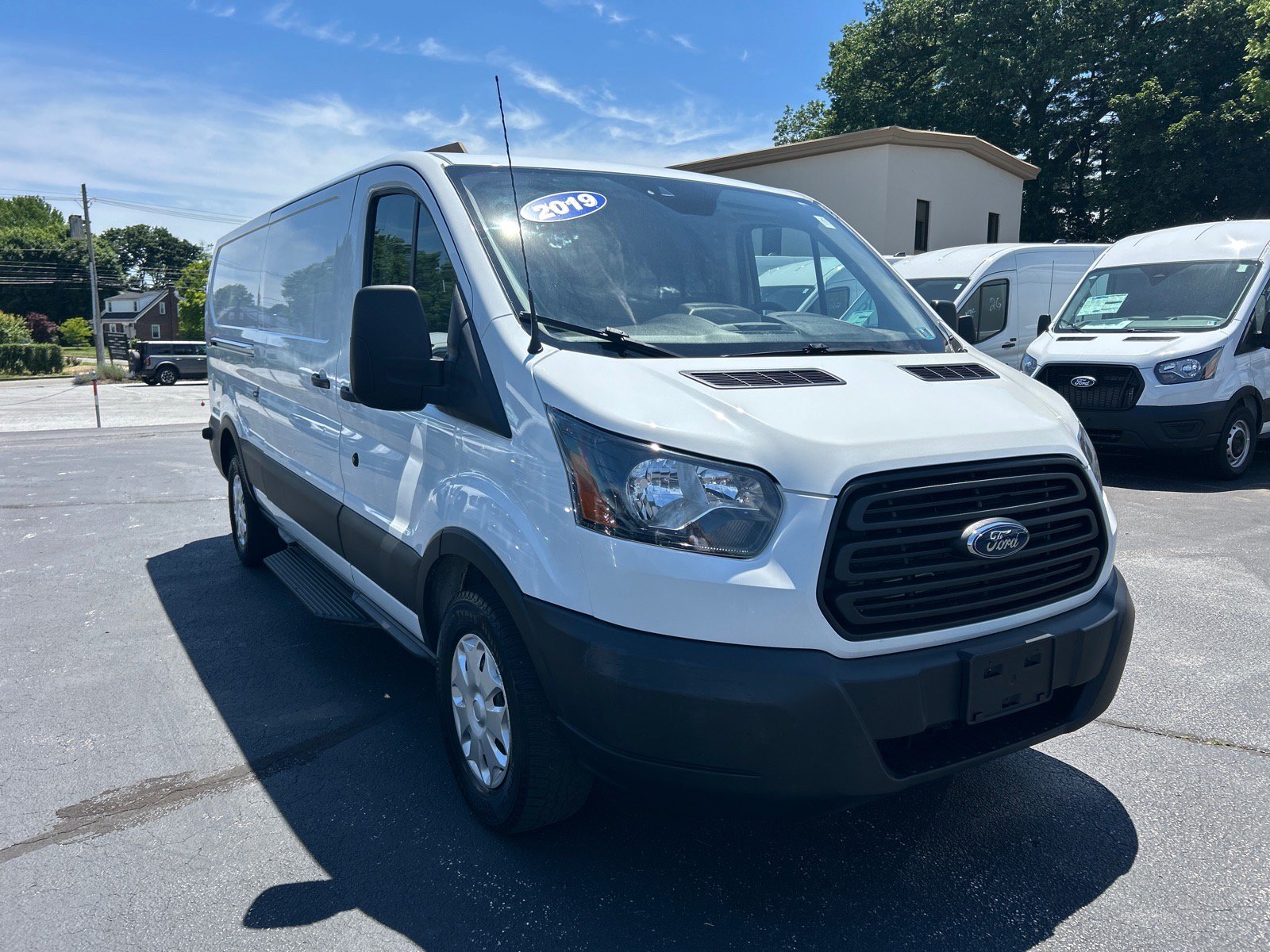Certified 2019 Ford Transit 350 148 Low Roof RWD image 3