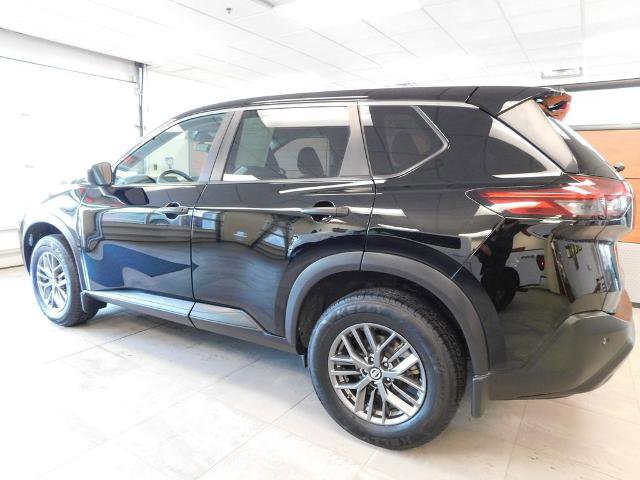 Used 2021 Nissan Rogue S image 4