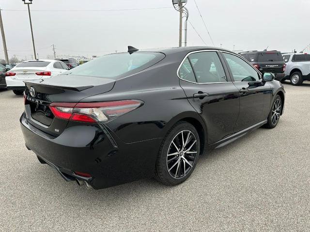 Used 2024 Toyota Camry SE image 5