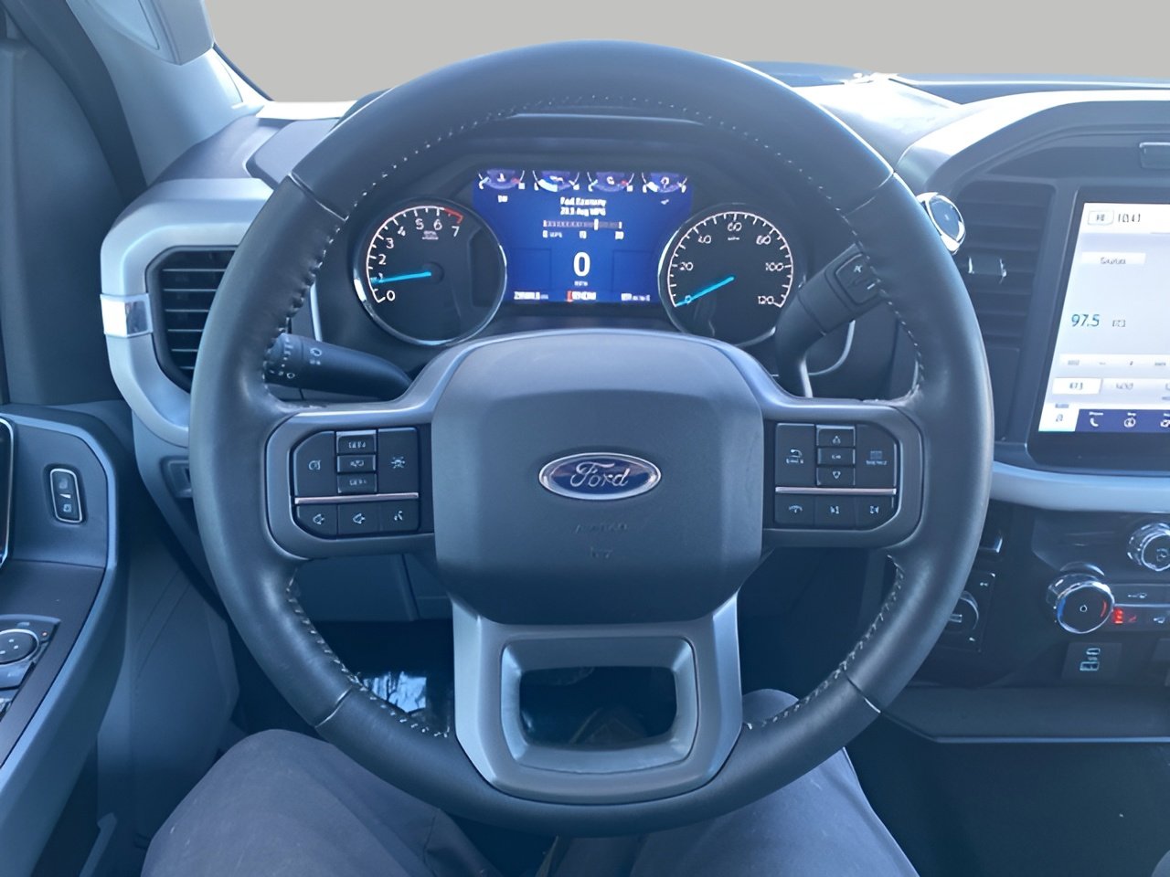 Certified 2022 Ford F150 XLT w/ Equipment Group 302A High image 11