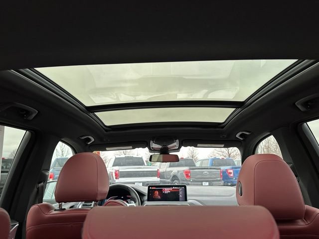 Used 2023 BMW X3 xDrive30i w/ M Sport Package AWD/4WD image 11
