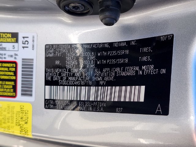 Used 2017 Toyota Sienna XLE Premium w/ Outdoor Package AWD/4WD image 36